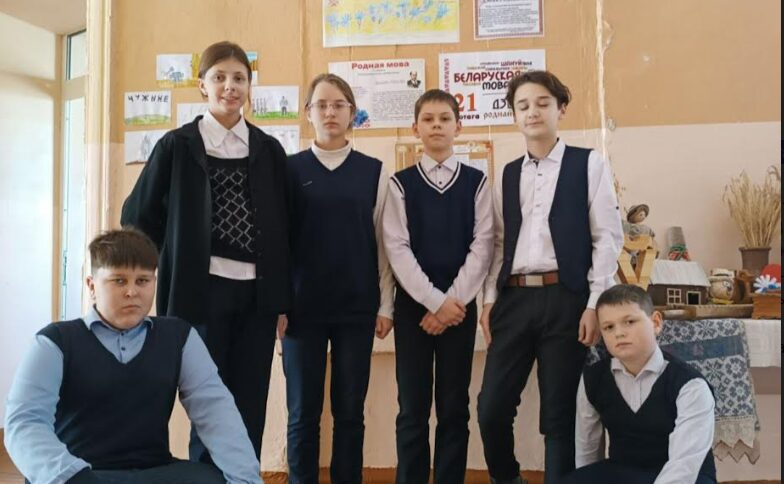 й