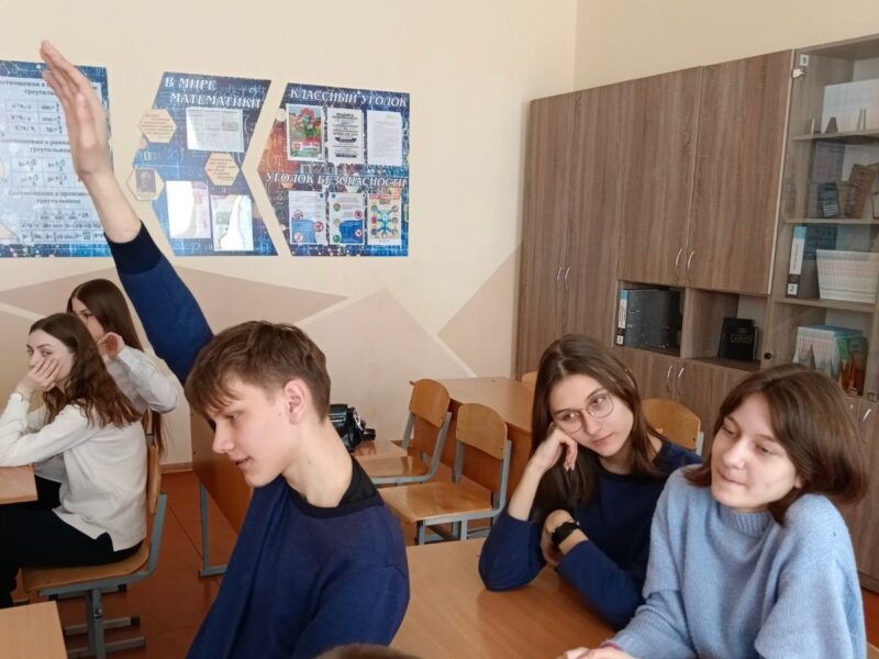 IMG-c427df4e1e7f7795bc808a336c12a175-V