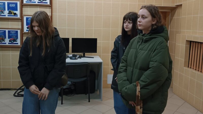 IMG-77c1eb8c5fb9a19ce85c871fee2d24a9-V