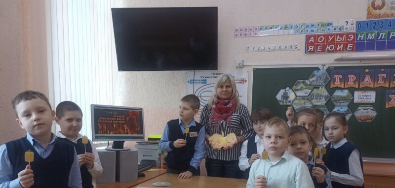 IMG-4a51ed9b1f408ba68c9ab69f439a25c0-V