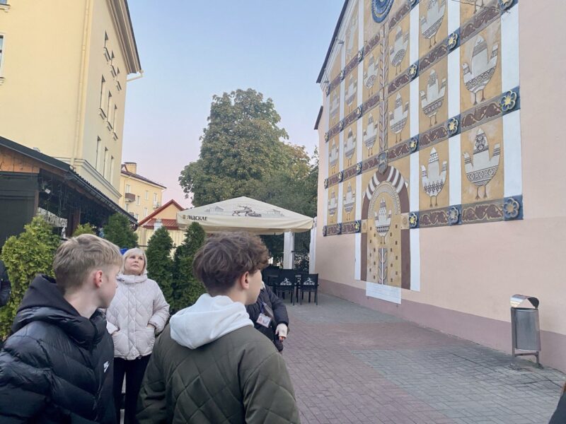 photo_2025-10-18_08-43-09