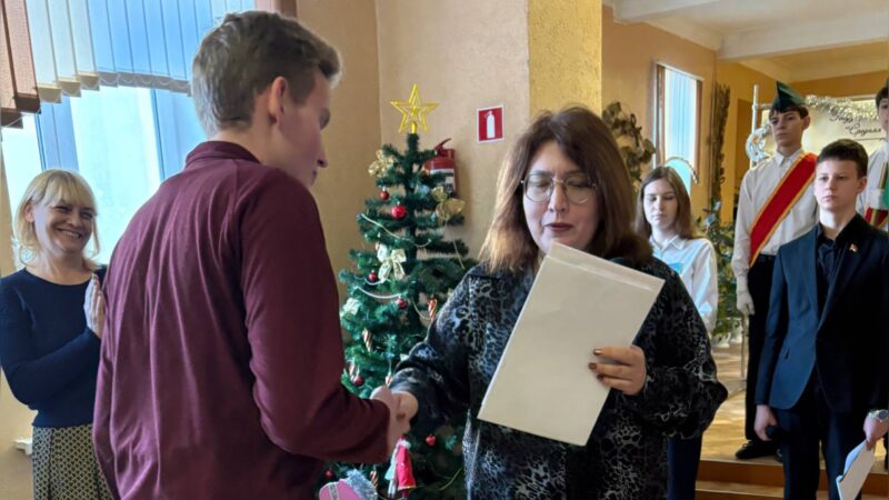 image-25-12-25-11-00-5